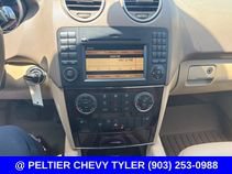 Used 2010 Mercedes-Benz ML 350 2WD image 13