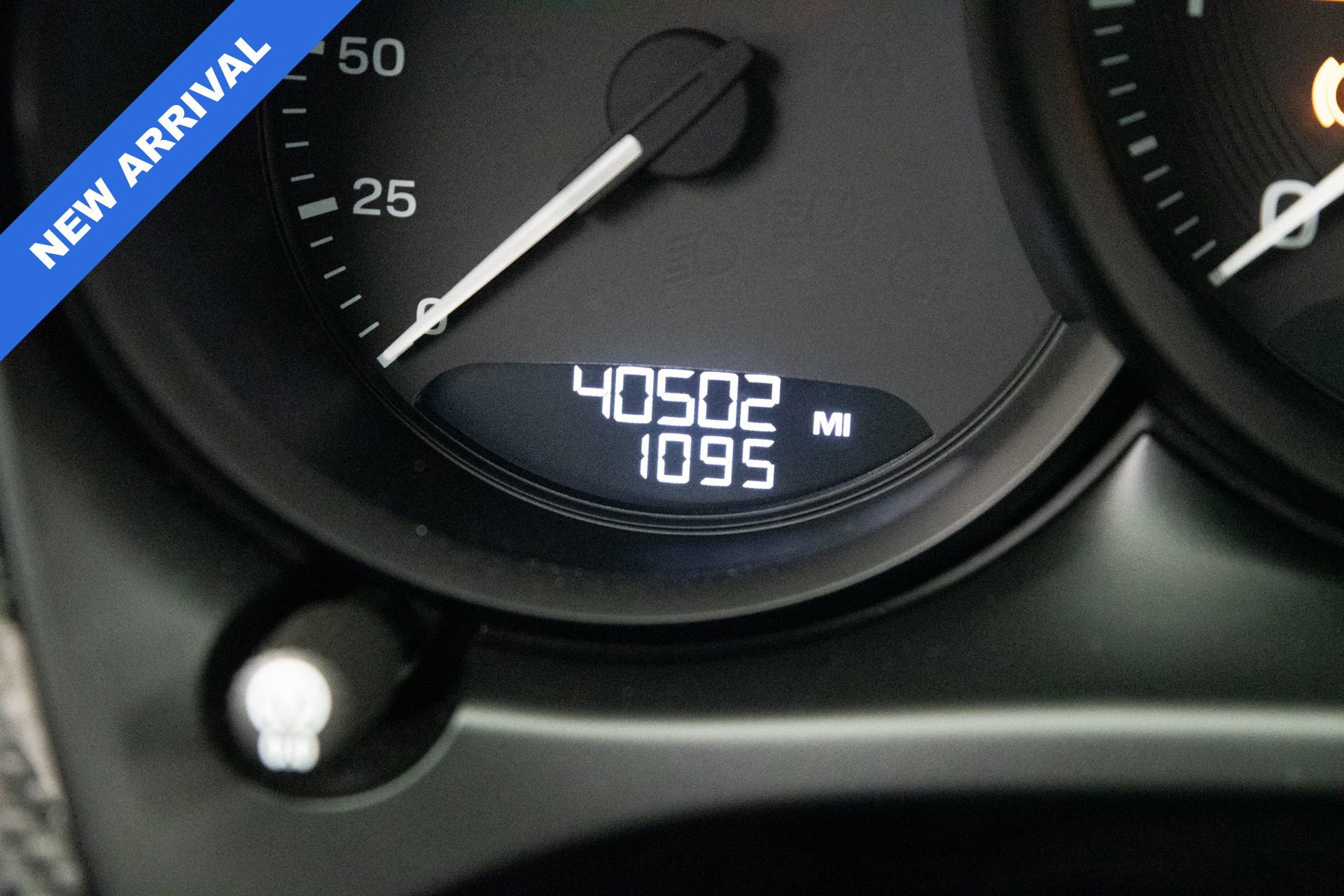 Used 2023 Porsche Macan GTS w/ GTS Sport Package AWD/4WD image 21