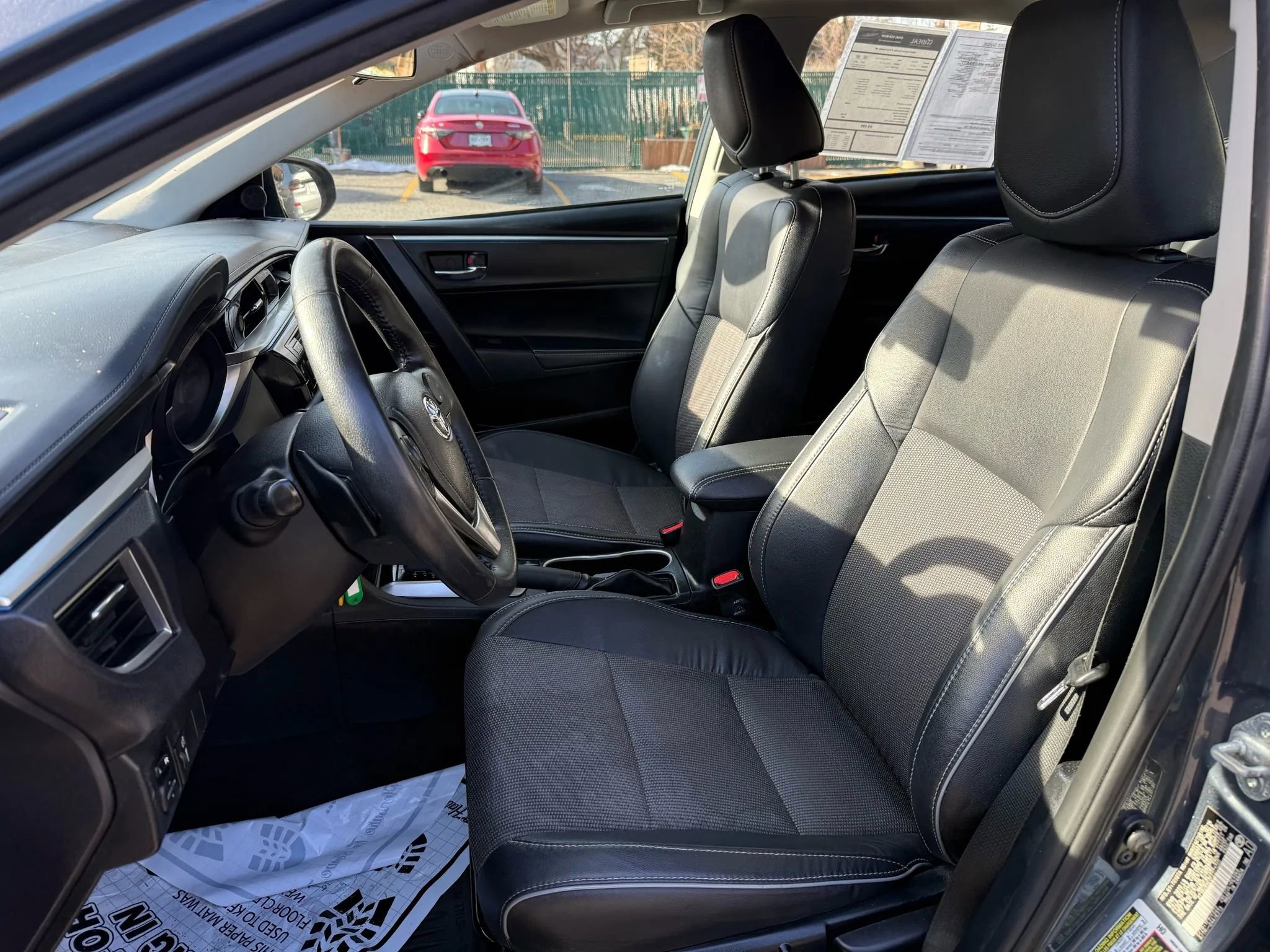 Used 2015 Toyota Corolla S image 9