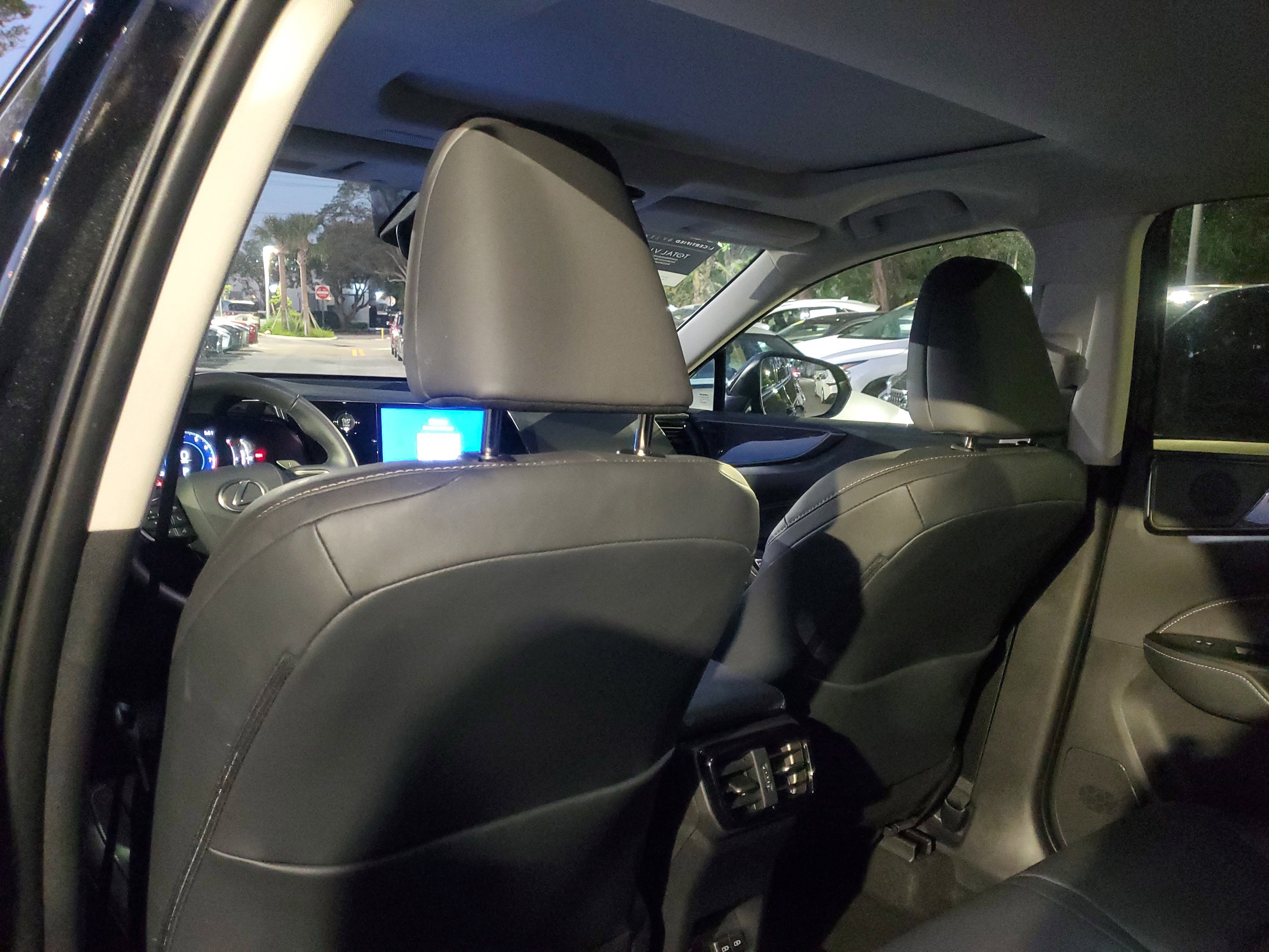 Certified 2025 Lexus NX 250 FWD w/ Premium Package image 12