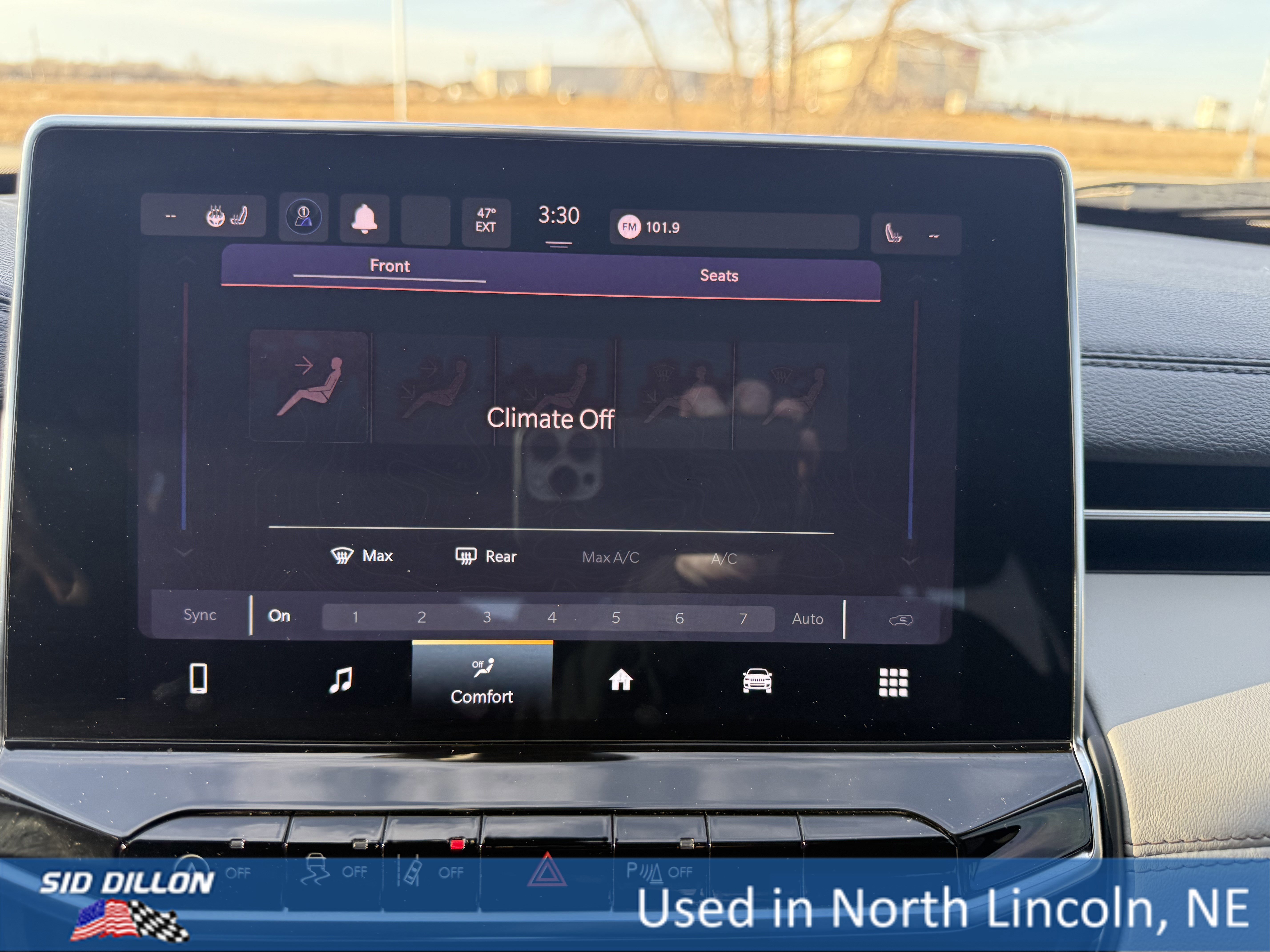 Used 2023 Jeep Compass Limited image 15