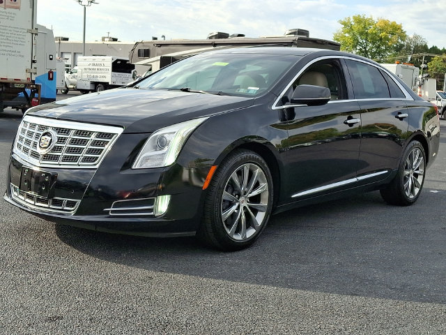 Used 2013 Cadillac XTS Luxury FWD image 6