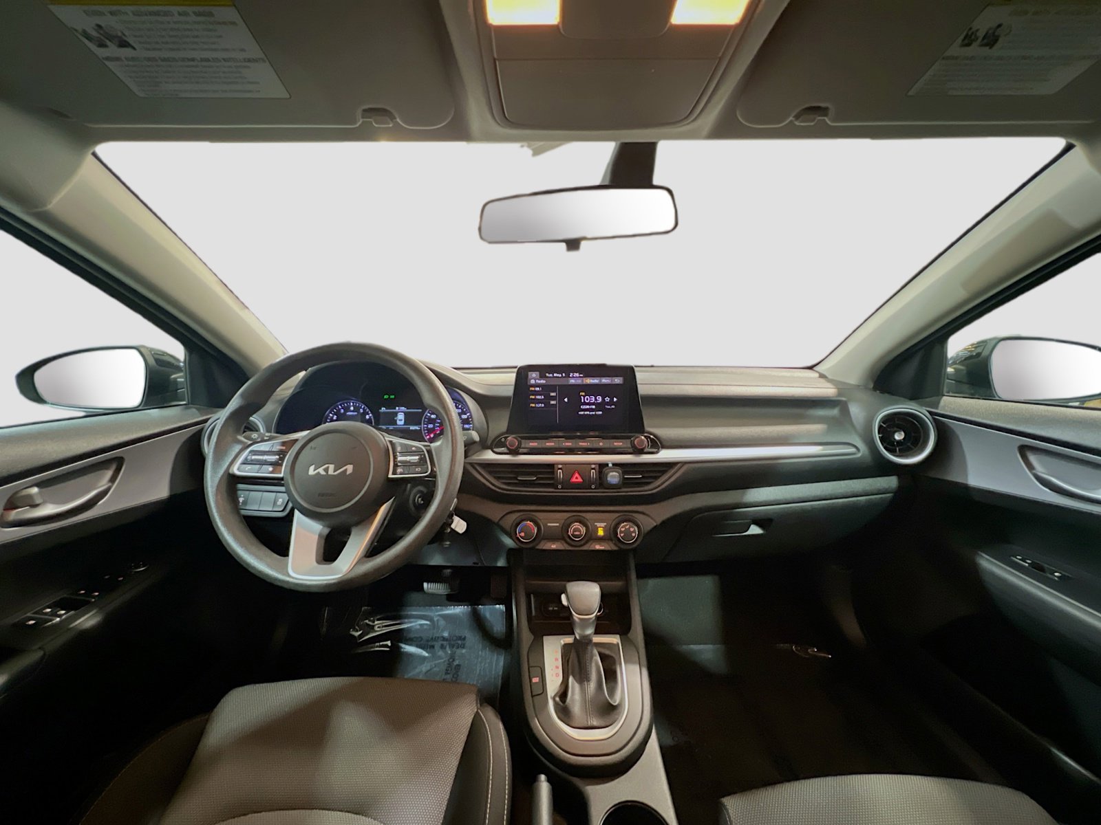 Used 2022 Kia Forte LXS FWD image 15