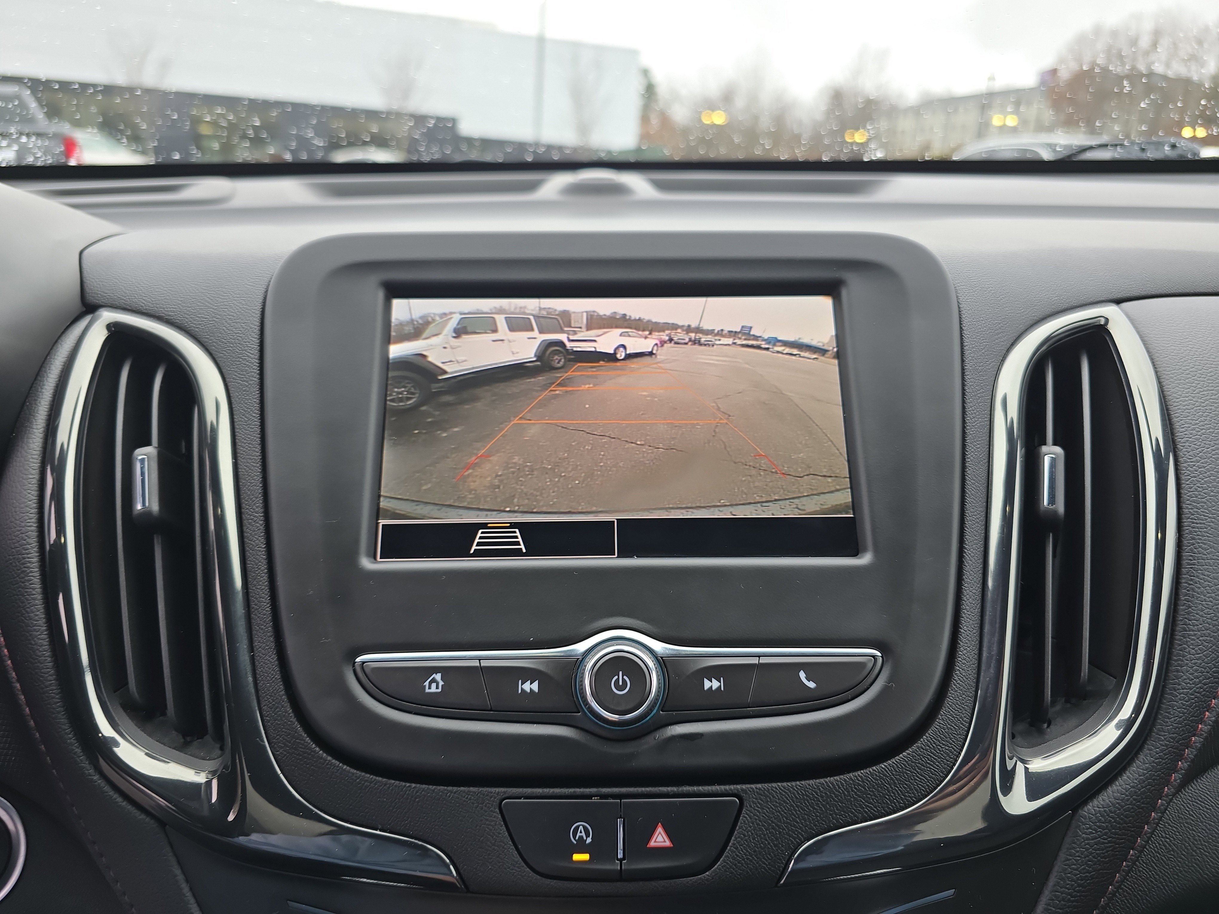 Used 2023 Chevrolet Equinox RS image 28