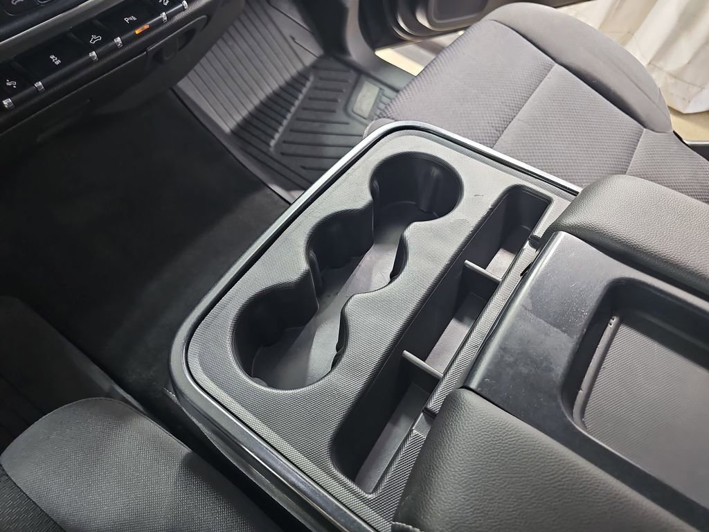 Used 2018 Chevrolet Silverado 1500 LT w/ All Star Edition image 29