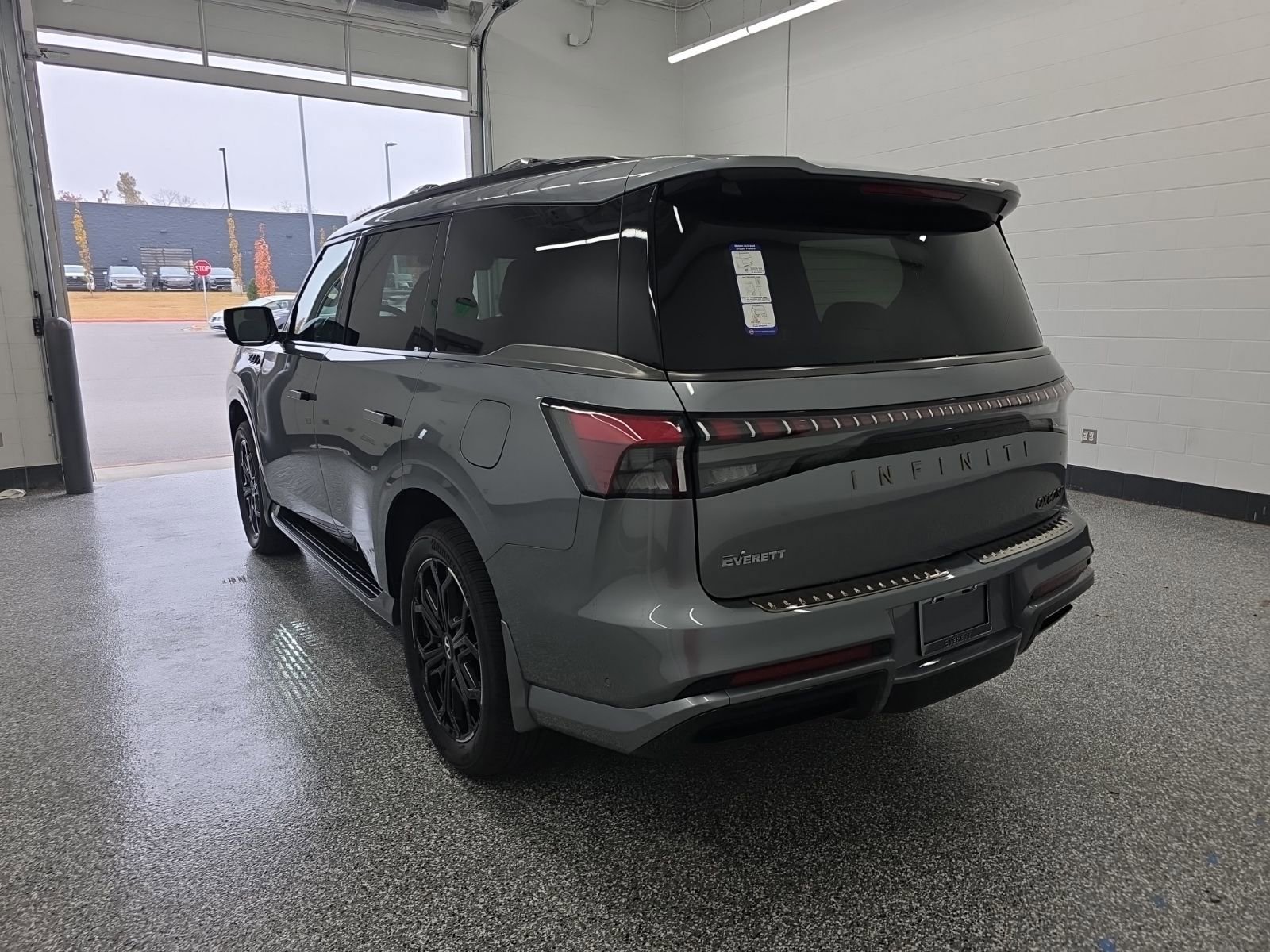 New 2026 INFINITI QX80 4WD image 3