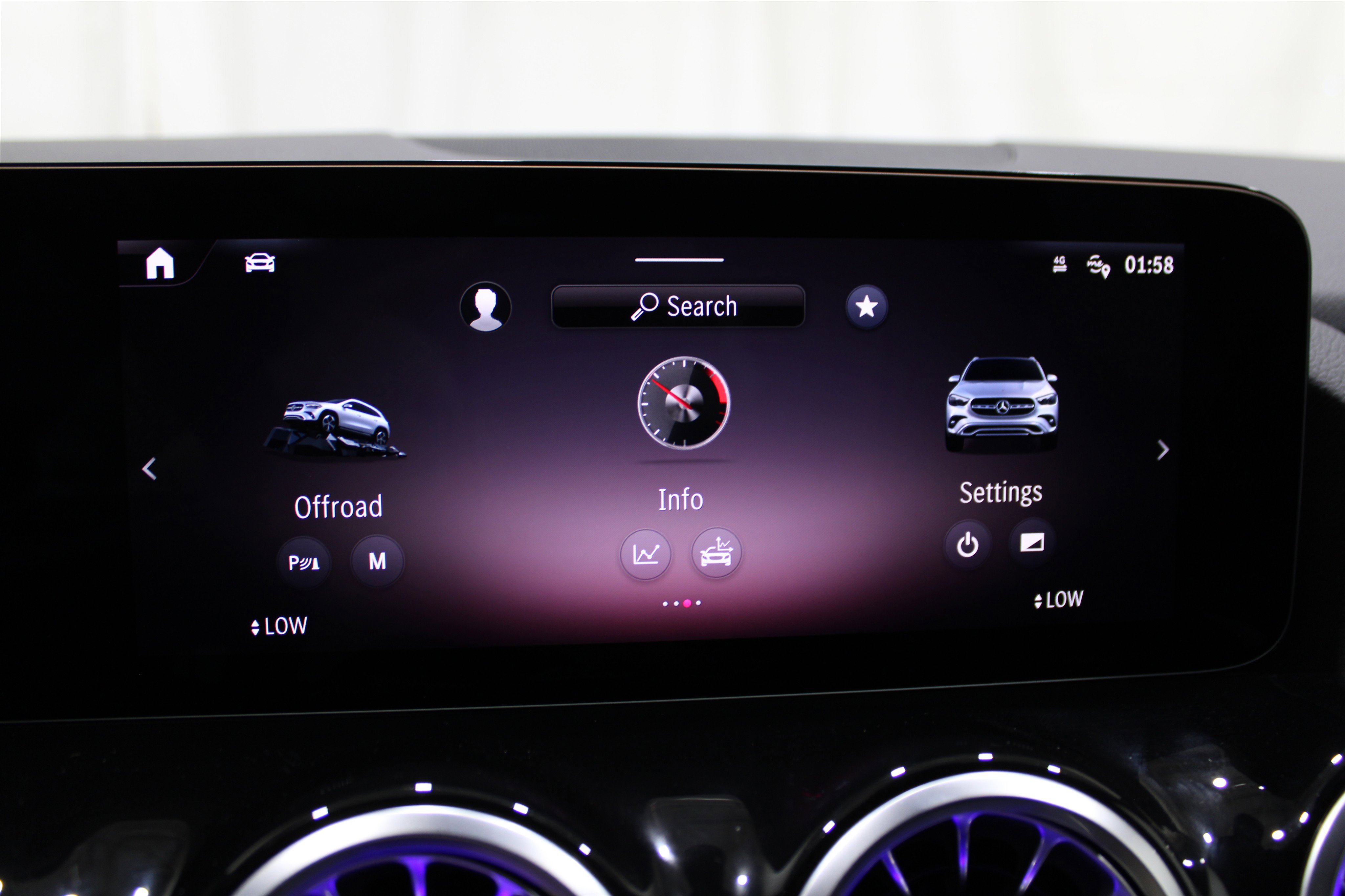 Used 2025 Mercedes-Benz GLA 250 4MATIC image 18