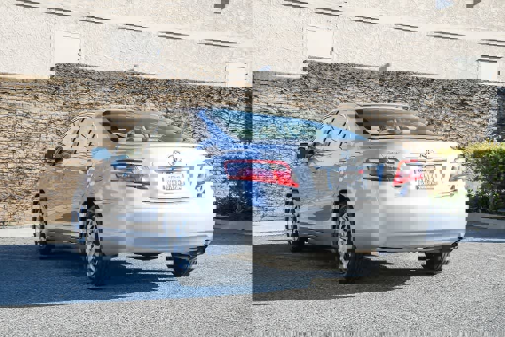 Used 2008 Toyota Camry LE image 9