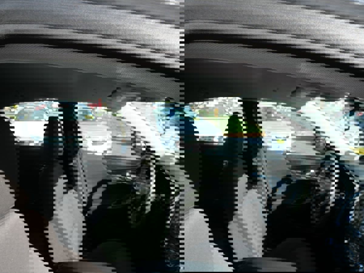 Used 2022 Chevrolet Malibu LT image 33