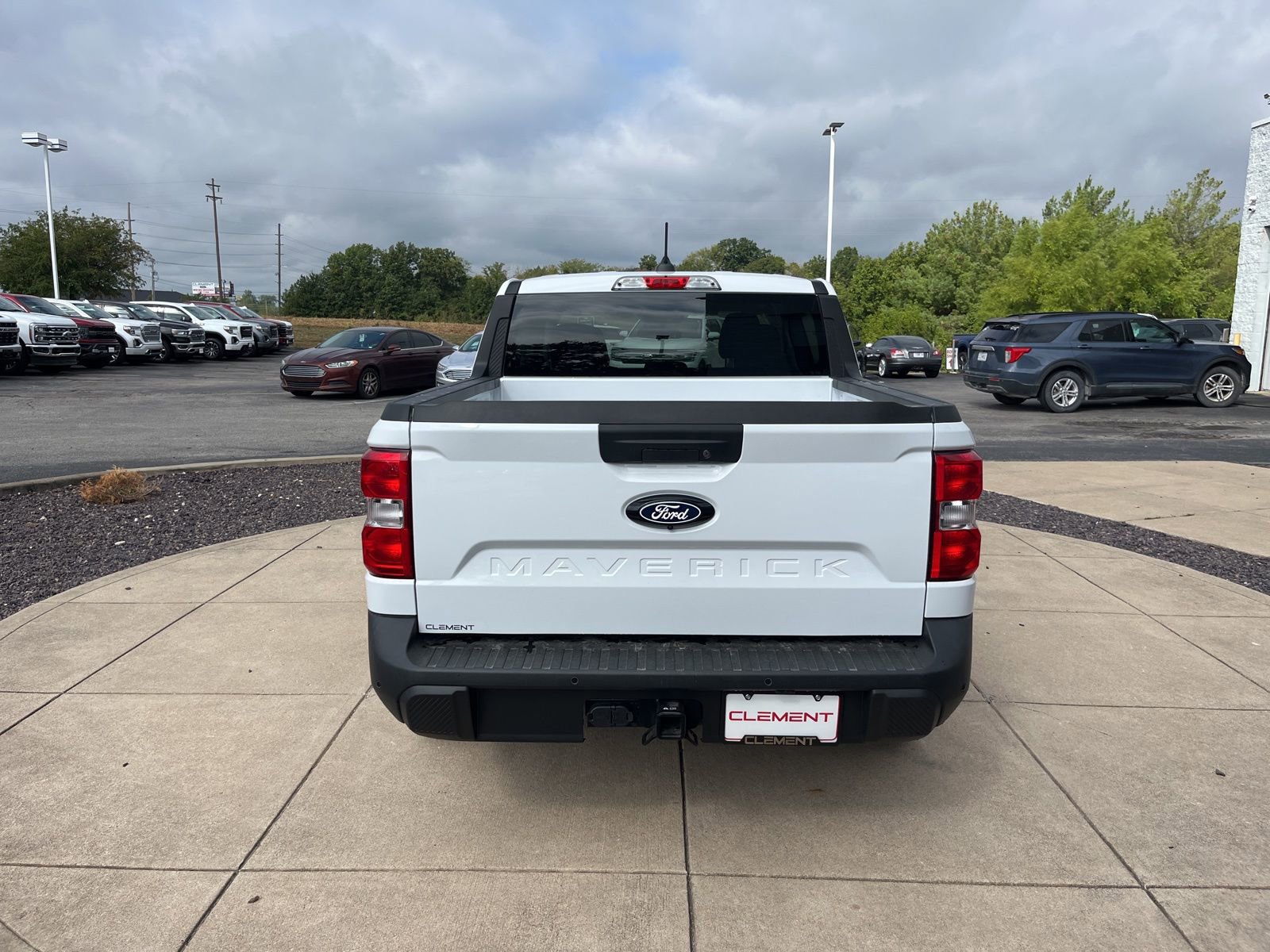 New 2025 Ford Maverick XL w/ 4K Tow Package image 23