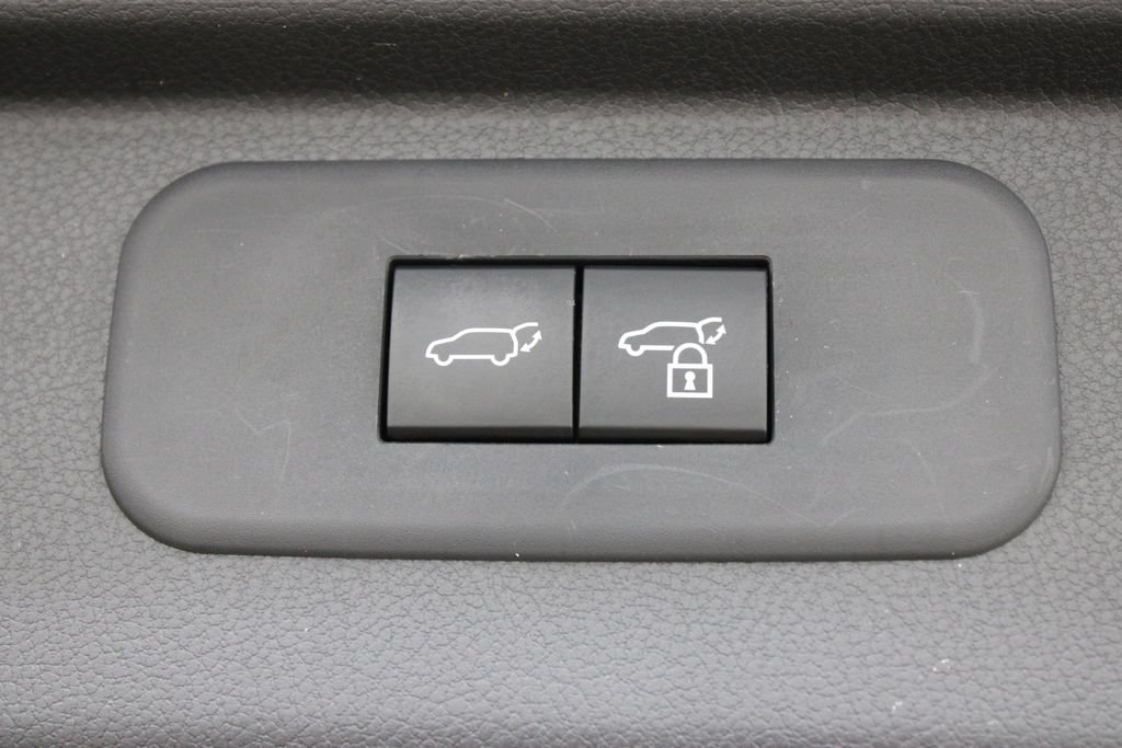 Used 2025 Toyota Grand Highlander AWD image 31