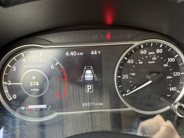 Used 2021 Nissan Versa SV image 10