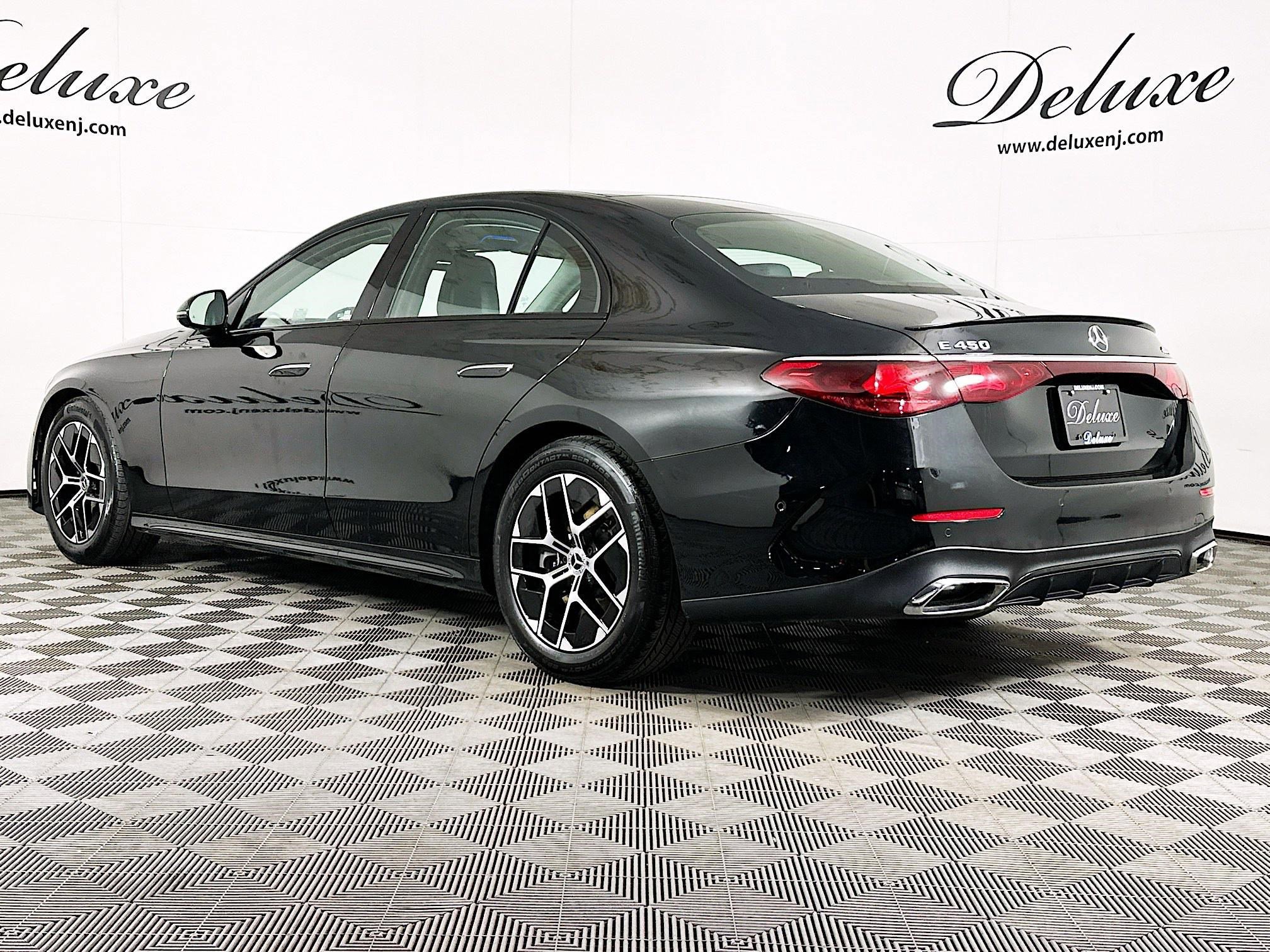 Used 2025 Mercedes-Benz E 450 4MATIC Sedan w/ MBUS Superscreen Package image 4