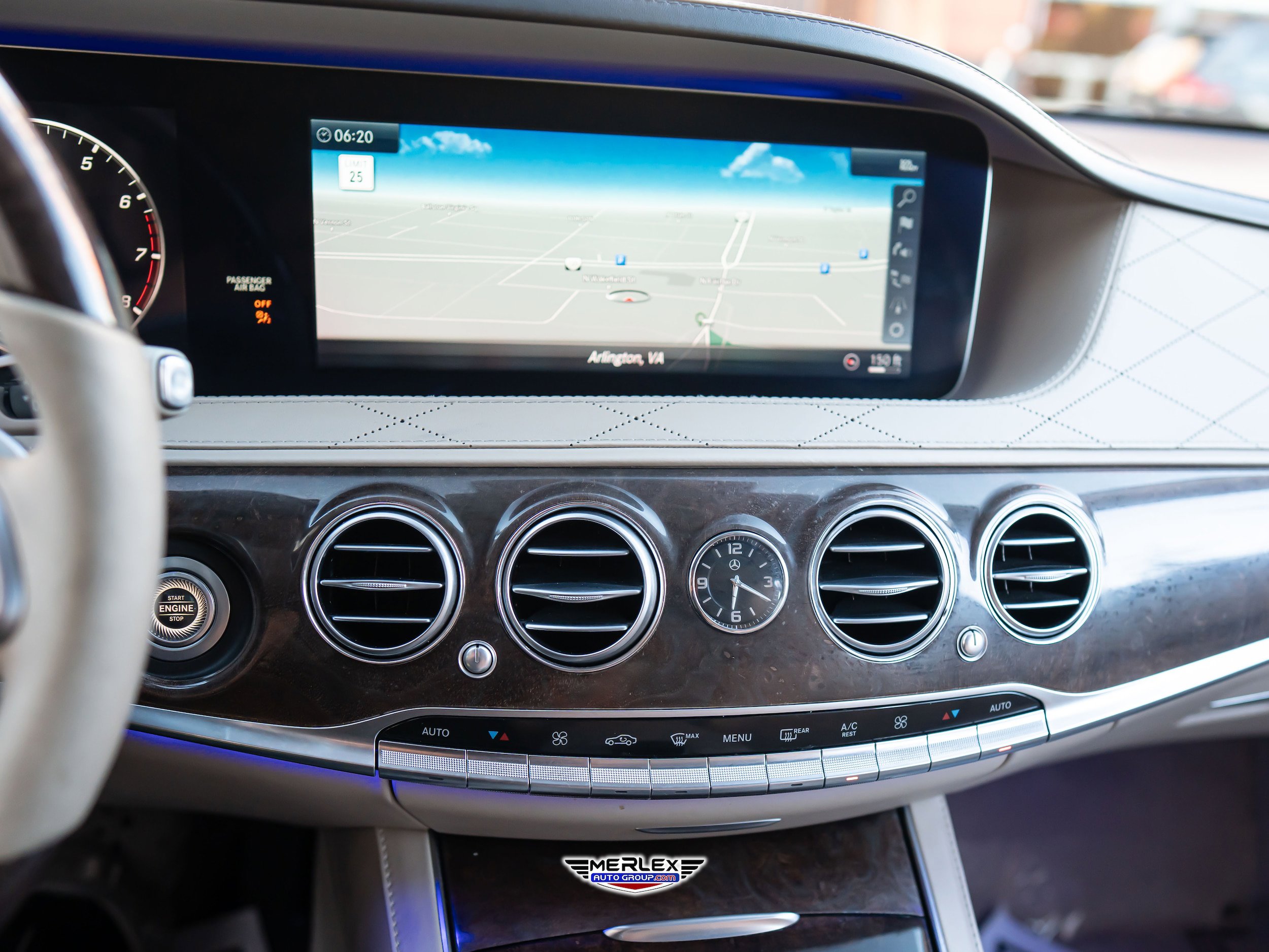 Used 2018 Mercedes-Benz S 560 4MATIC Sedan image 31