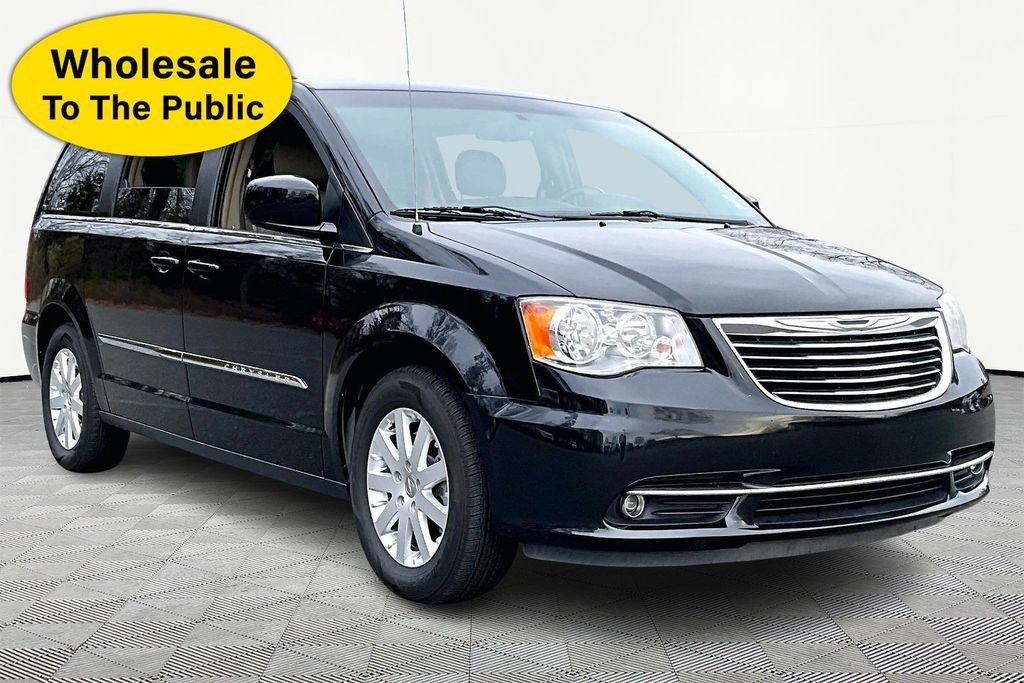 Used 2016 Chrysler Town & Country Touring