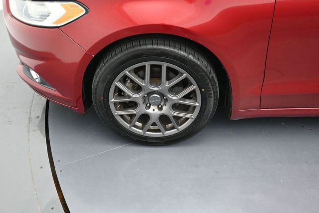 Used 2014 Ford Fusion SE w/ Equipment Group 202A FWD image 9