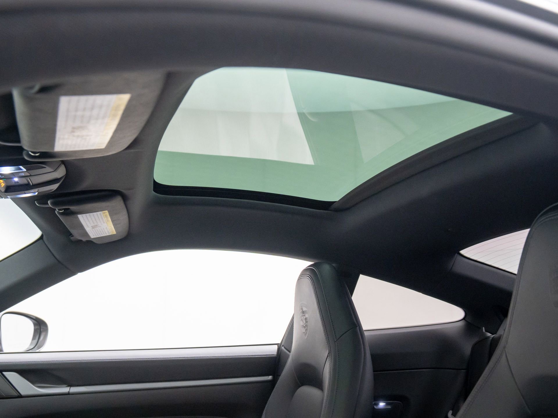 Certified 2024 Porsche 911 Carrera image 17