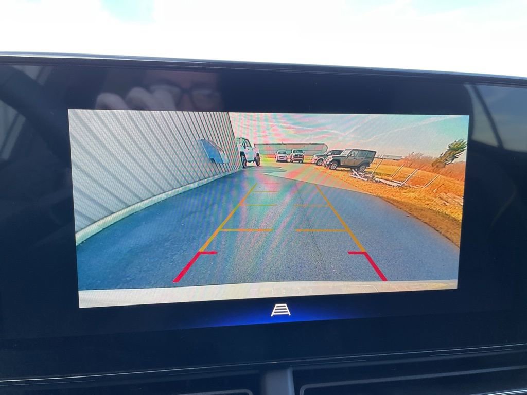 New 2026 Chevrolet Trax ACTIV w/ Sunroof Package image 27