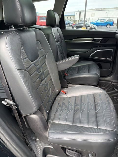 Used 2021 Kia Telluride SX w/ SX Prestige Package AWD/4WD image 27