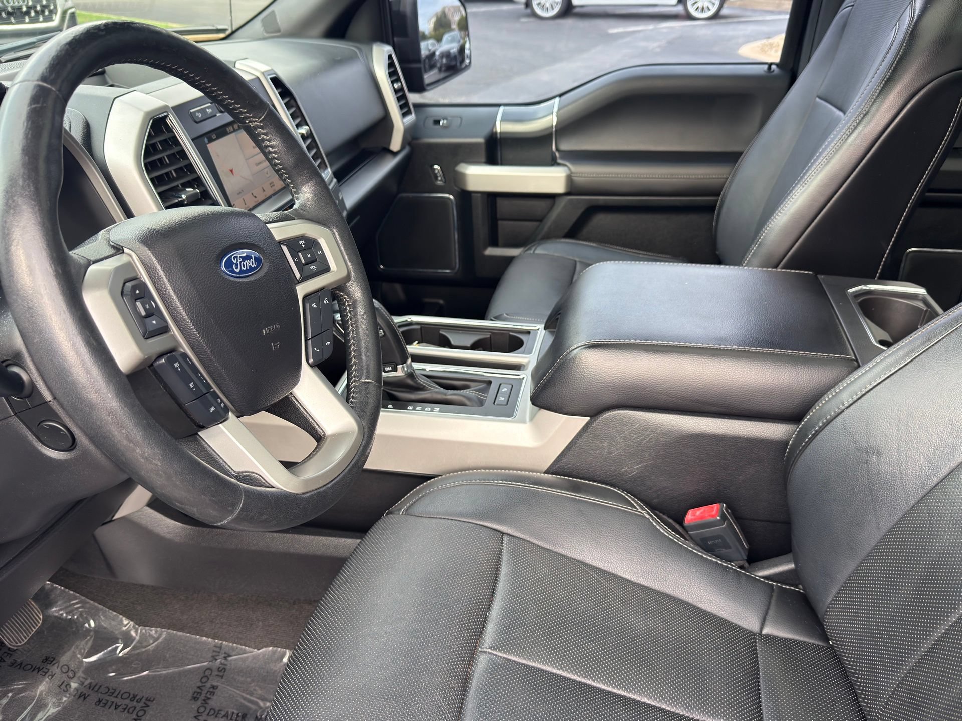 Used 2018 Ford F150 Lariat w/ Equipment Group 502A Luxury AWD/4WD image 11