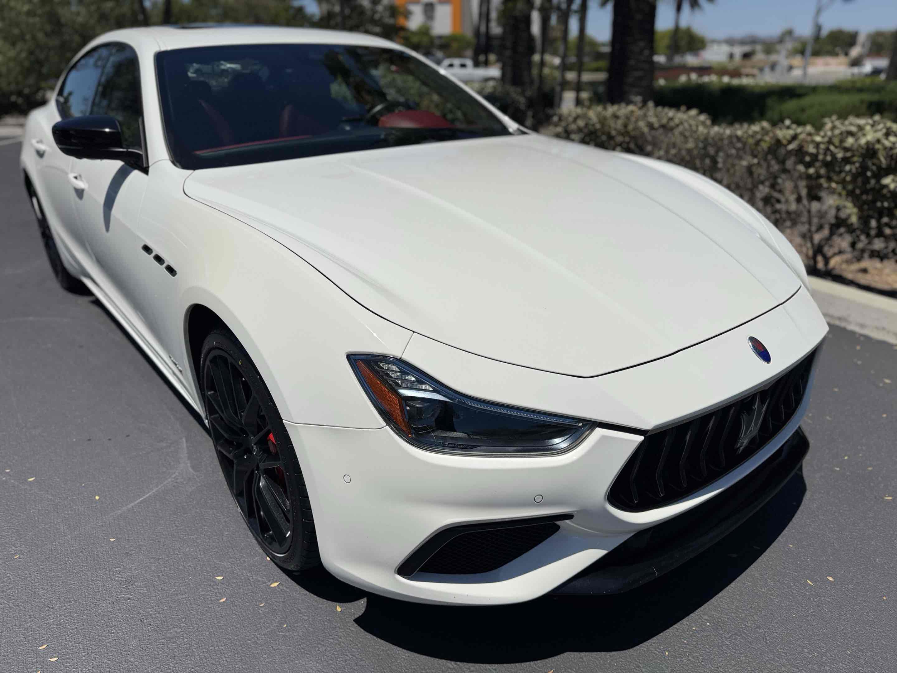 Used 2021 Maserati Ghibli S GranSport RWD image 15