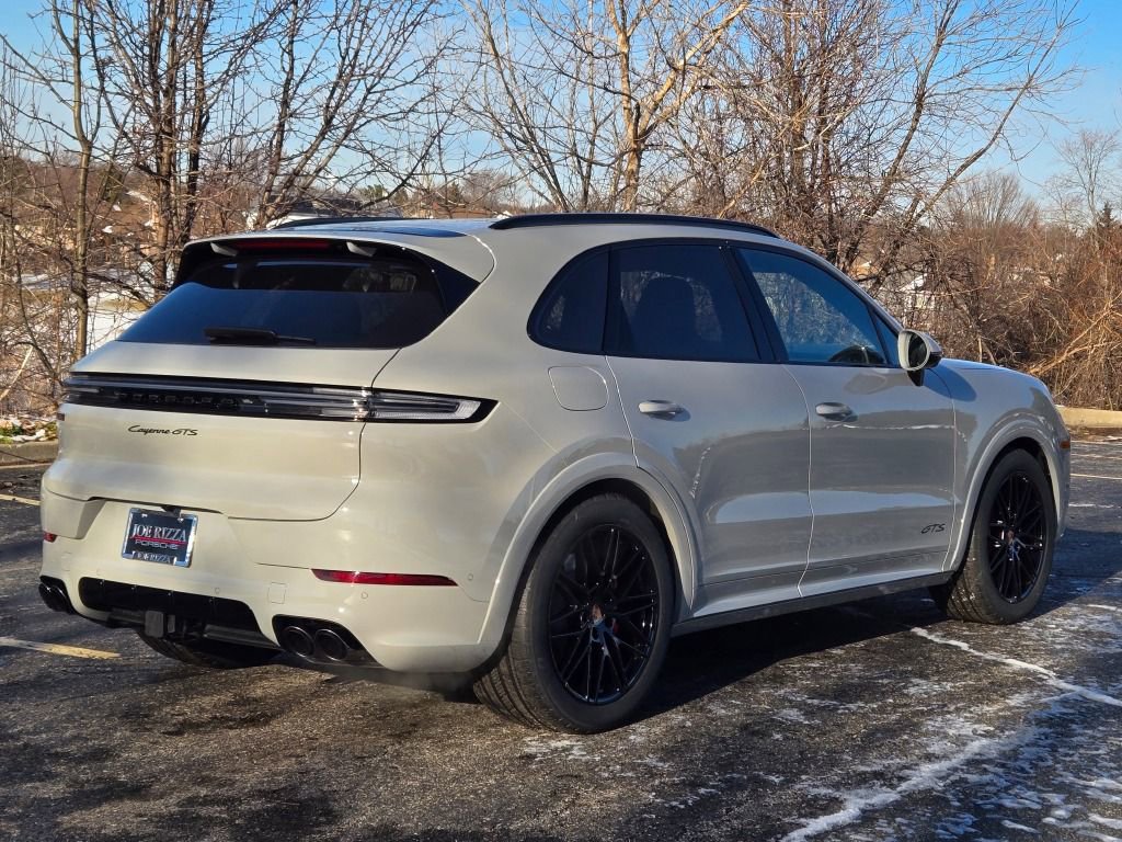 New 2026 Porsche Cayenne GTS image 7