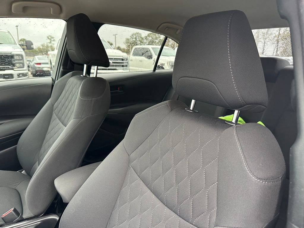 Used 2022 Toyota Corolla LE image 24