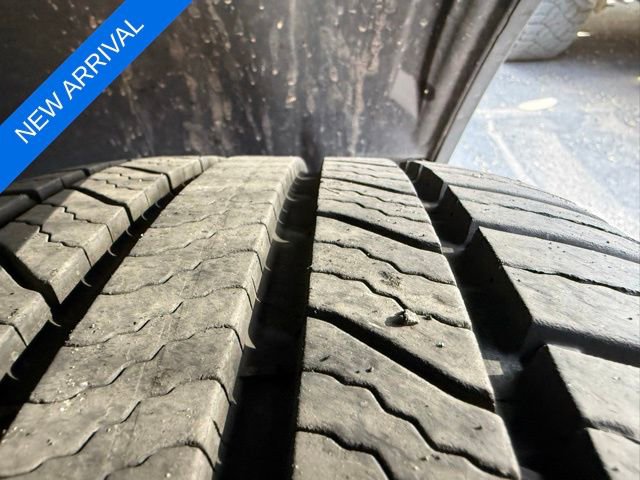 Used 2022 Volkswagen Atlas SEL R-Line AWD/4WD image 8