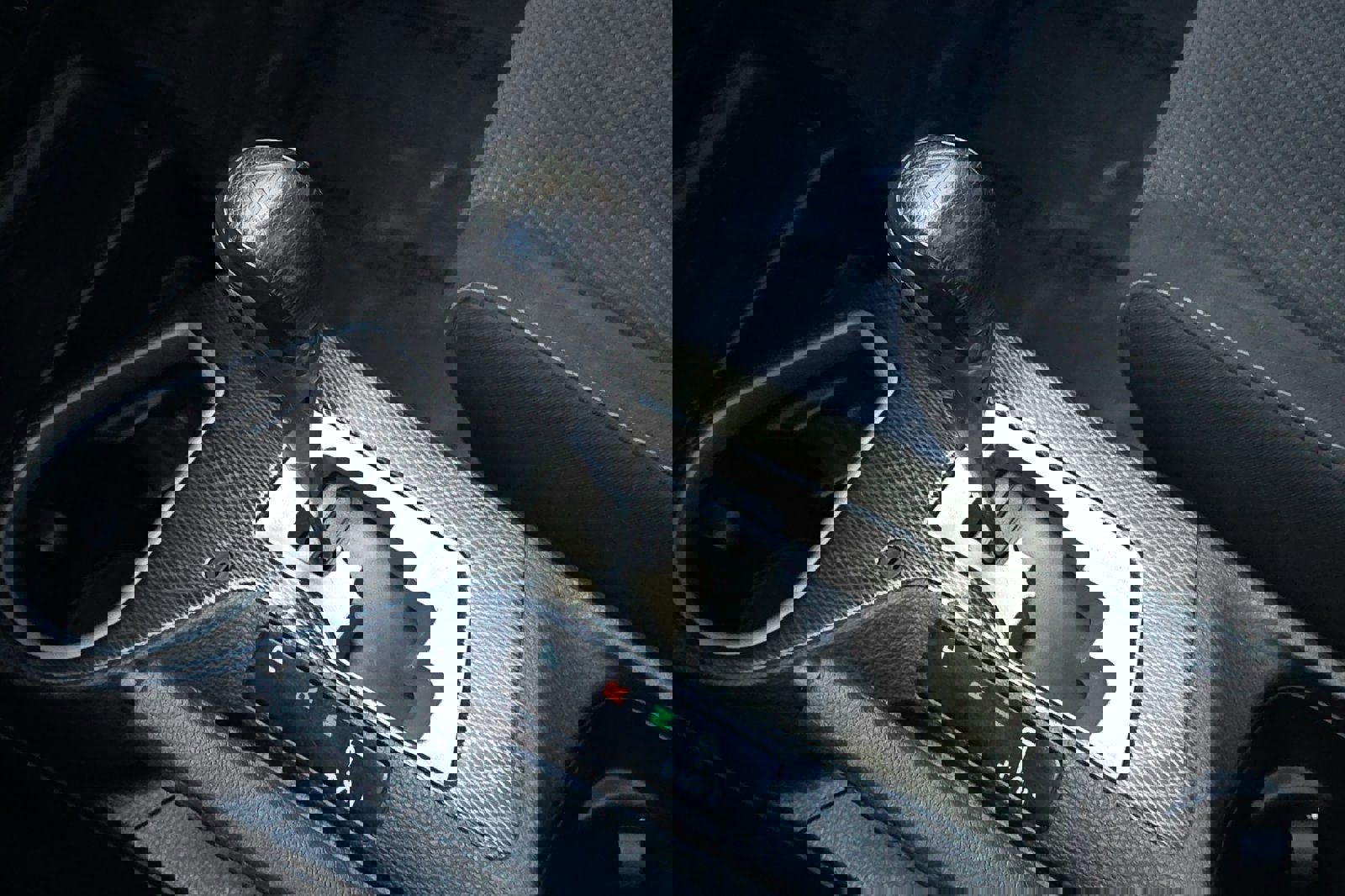 Used 2018 Toyota RAV4 Adventure image 24