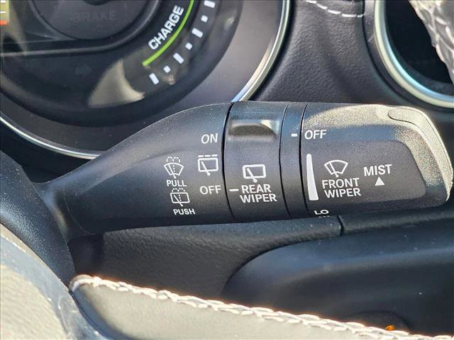 Used 2022 Jeep Wrangler Unlimited Sahara w/ Cold Weather Group image 14