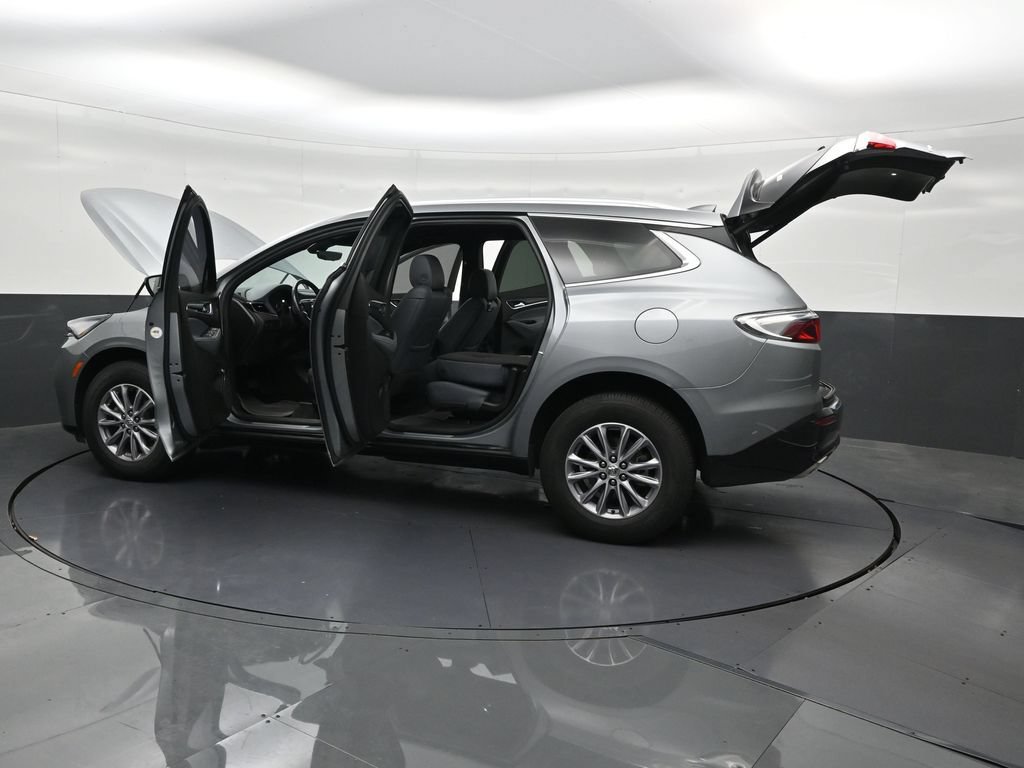 Used 2024 Buick Enclave Essence w/ Technology Package FWD image 35
