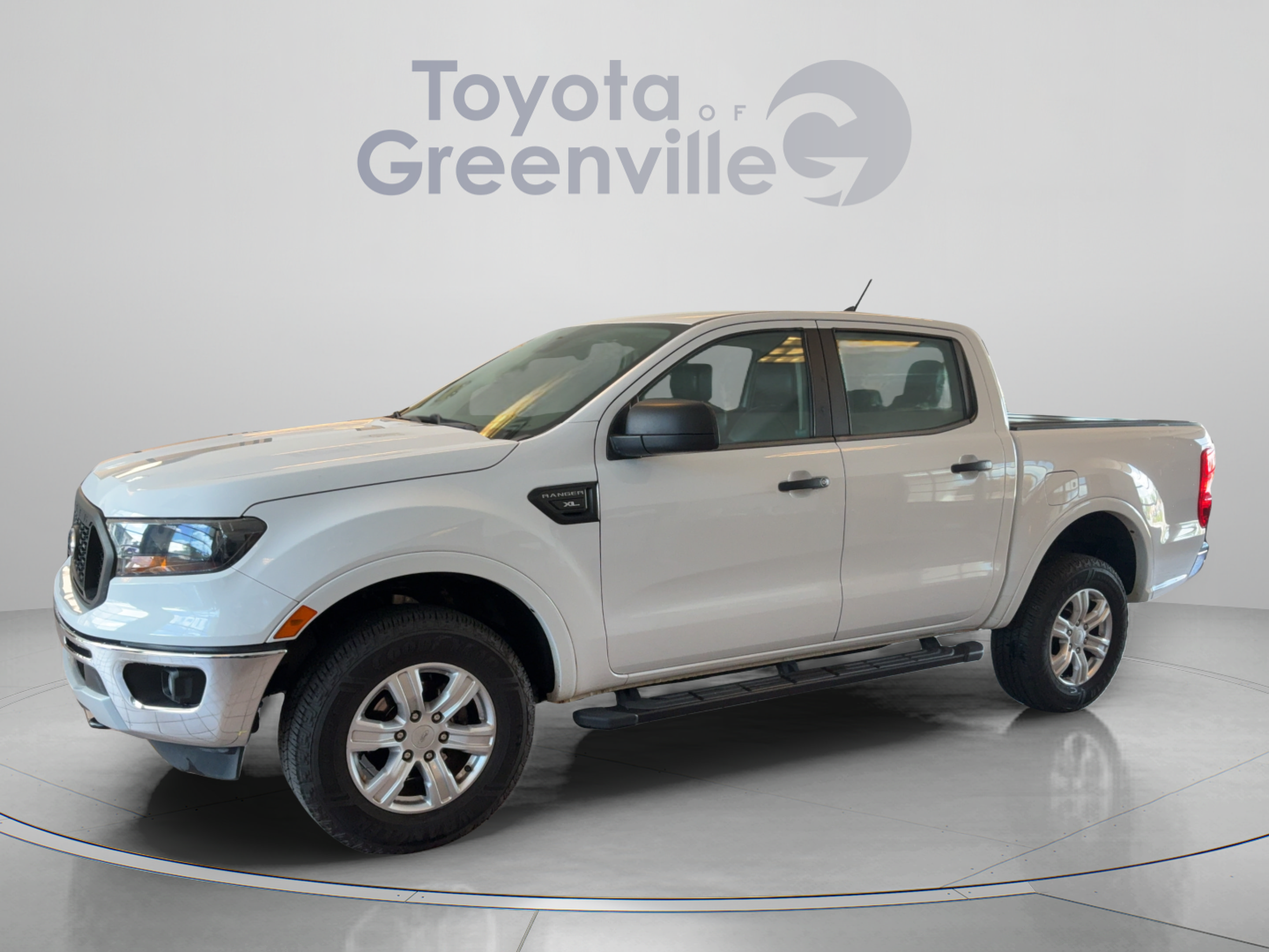 Used 2019 Ford Ranger XL w/ Equipment Group 101A Mid RWD image 2