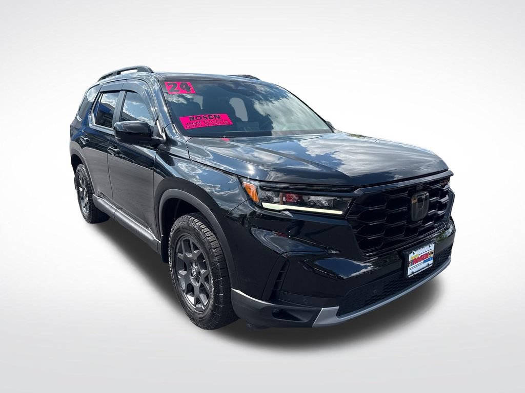 Used 2024 Honda Pilot TrailSport image 7