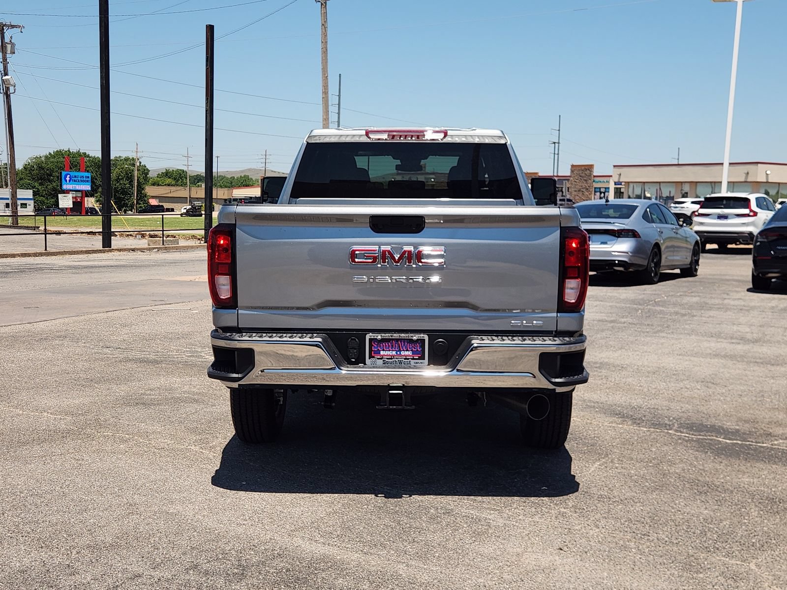 New 2026 GMC Sierra 2500 SLE w/ SLE Convenience Package AWD/4WD image 8