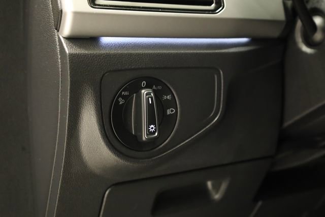 Used 2023 Volkswagen Atlas Cross Sport SEL R-Line image 14