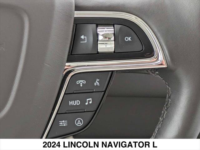 Used 2024 Lincoln Navigator L Black Label AWD/4WD image 16