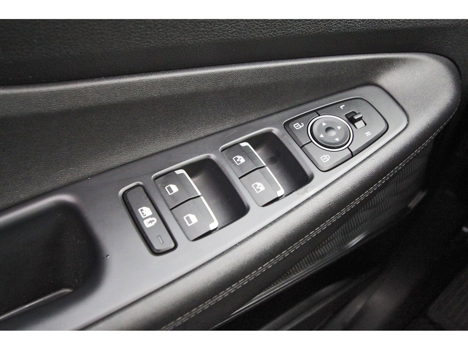 Used 2023 Hyundai Santa Fe SEL image 23