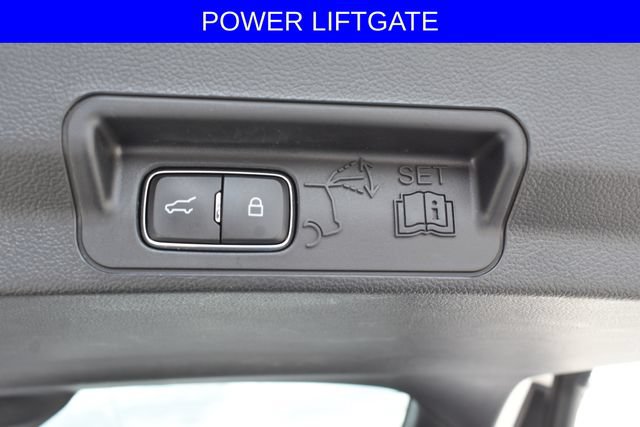 Used 2022 Ford Explorer Limited w/ Limited Technology Package AWD/4WD image 10