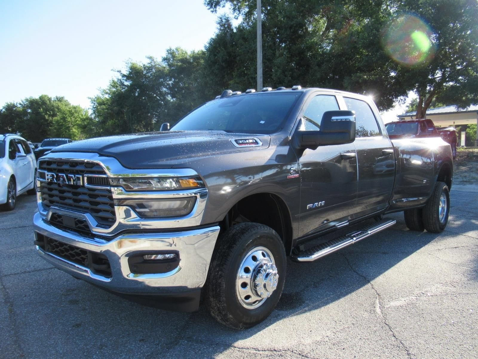New 2026 RAM 3500 Big Horn AWD/4WD image 3
