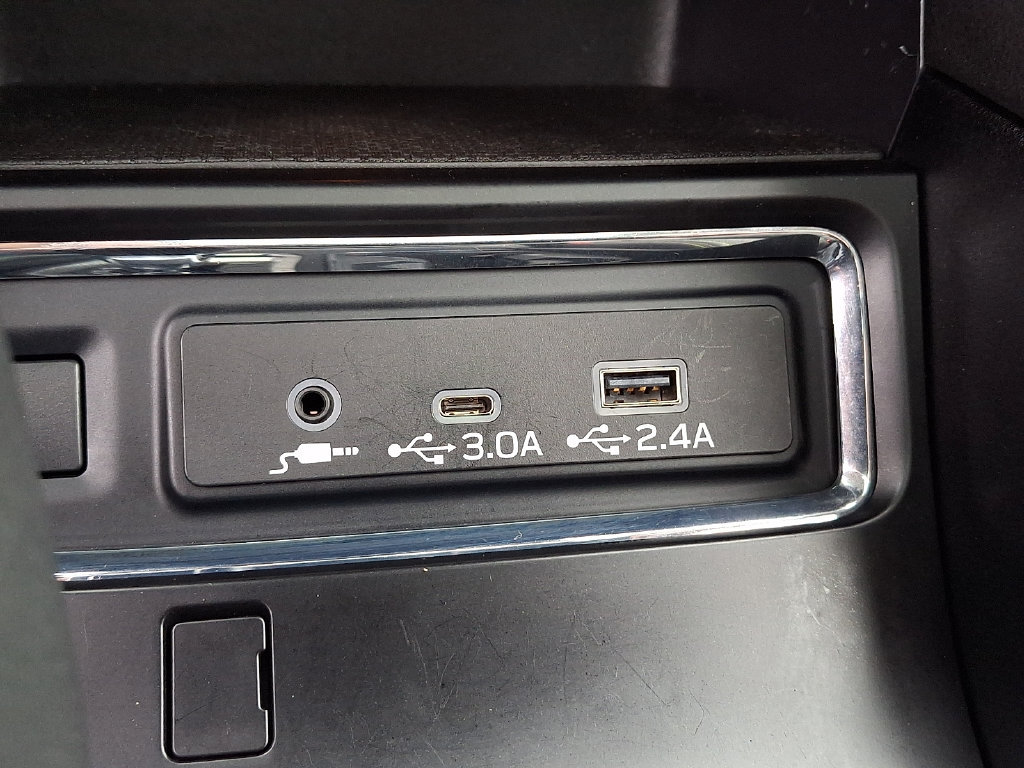 Used 2024 Subaru Ascent Onyx Edition AWD/4WD image 29