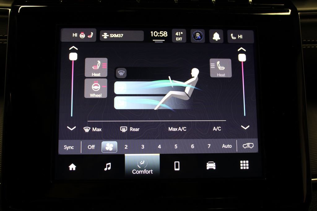 New 2025 Jeep Grand Cherokee Laredo image 16