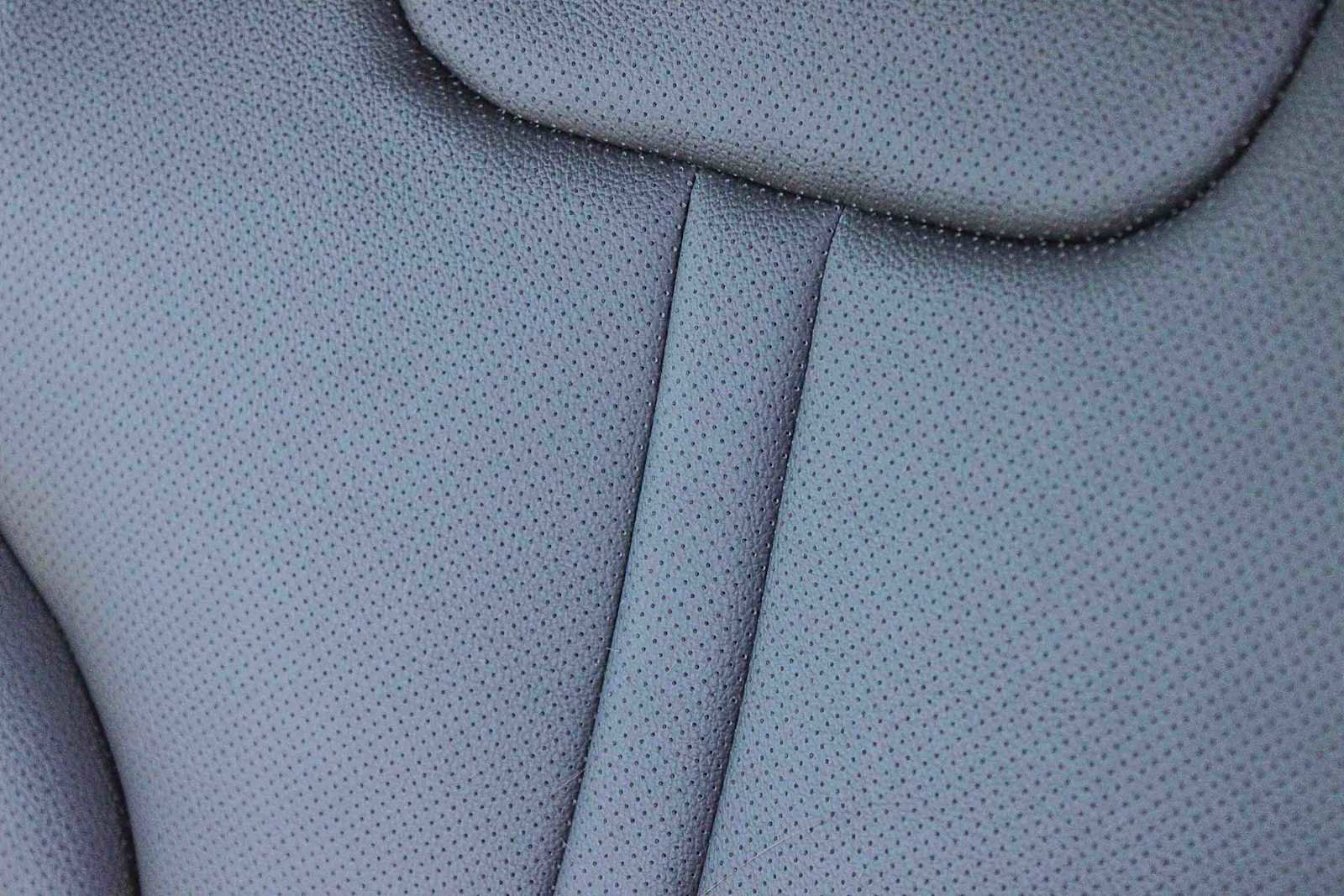 Used 2023 Genesis GV80 2.5T image 25