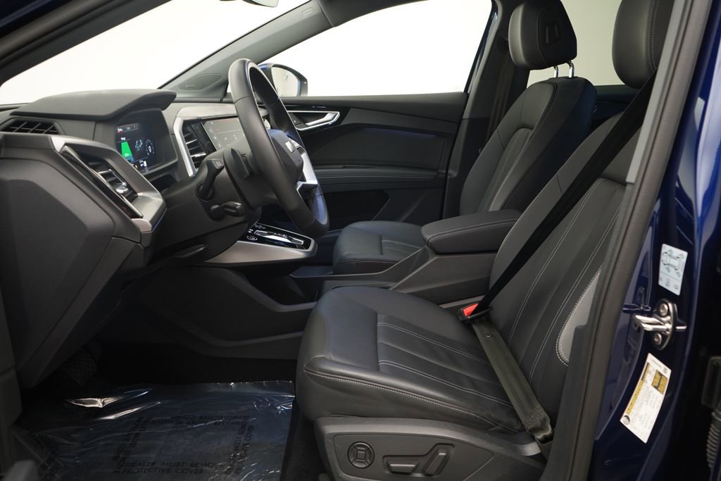 Used 2023 Audi Q4 e-tron Premium Plus w/ Premium Plus RWD image 6