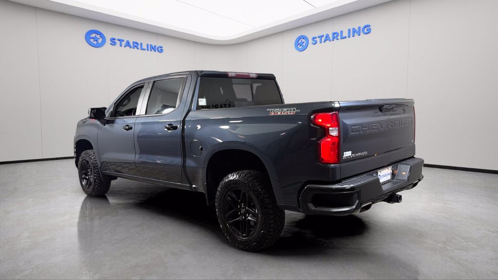 Used 2021 Chevrolet Silverado 1500 LT Trail Boss w/ Convenience Package II AWD/4WD image 5