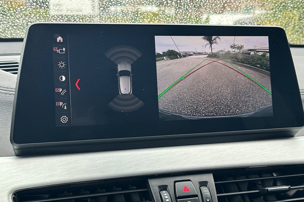 Used 2023 BMW X2 sDrive28i w/ M Sport Package image 18