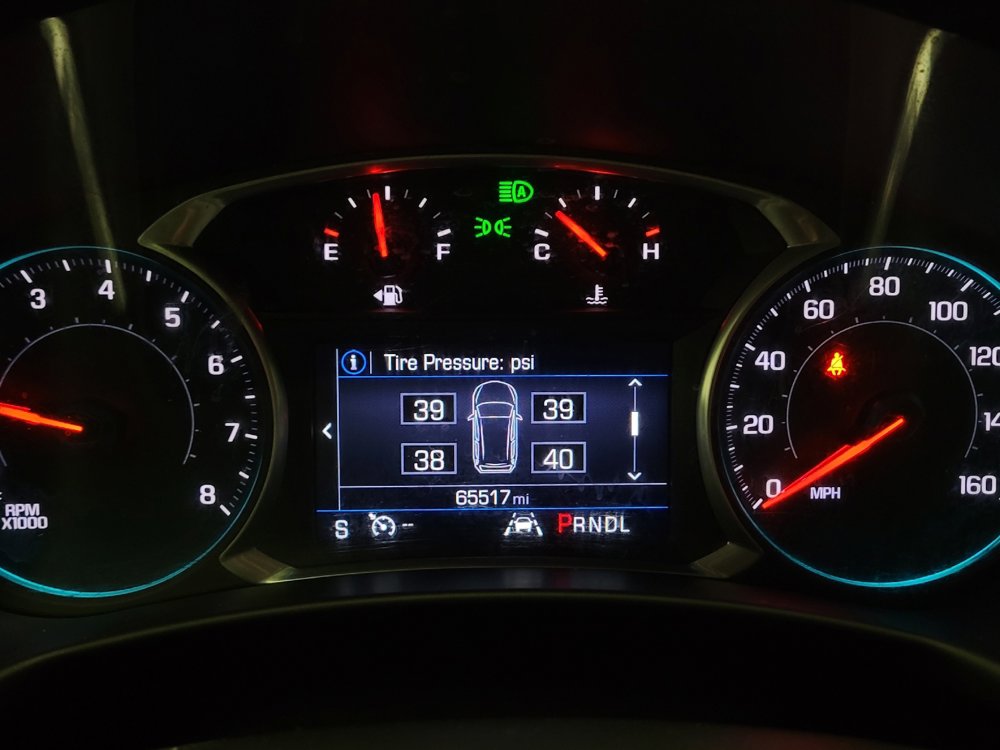 Used 2021 Chevrolet Equinox LT image 23