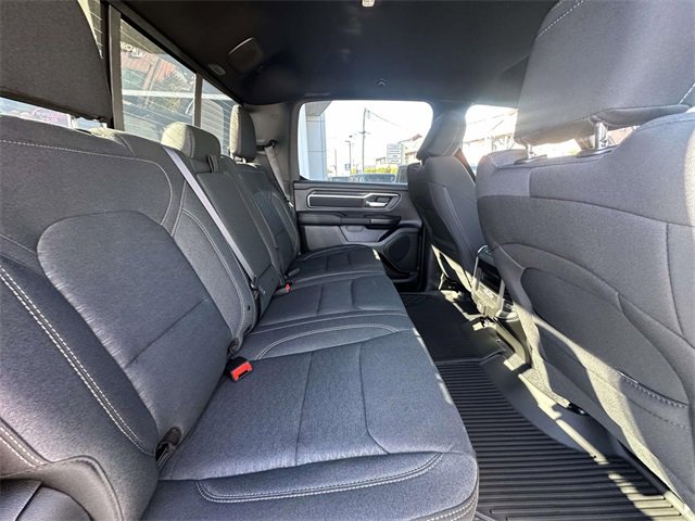 New 2026 RAM 1500 4x4 Crew Cab image 30