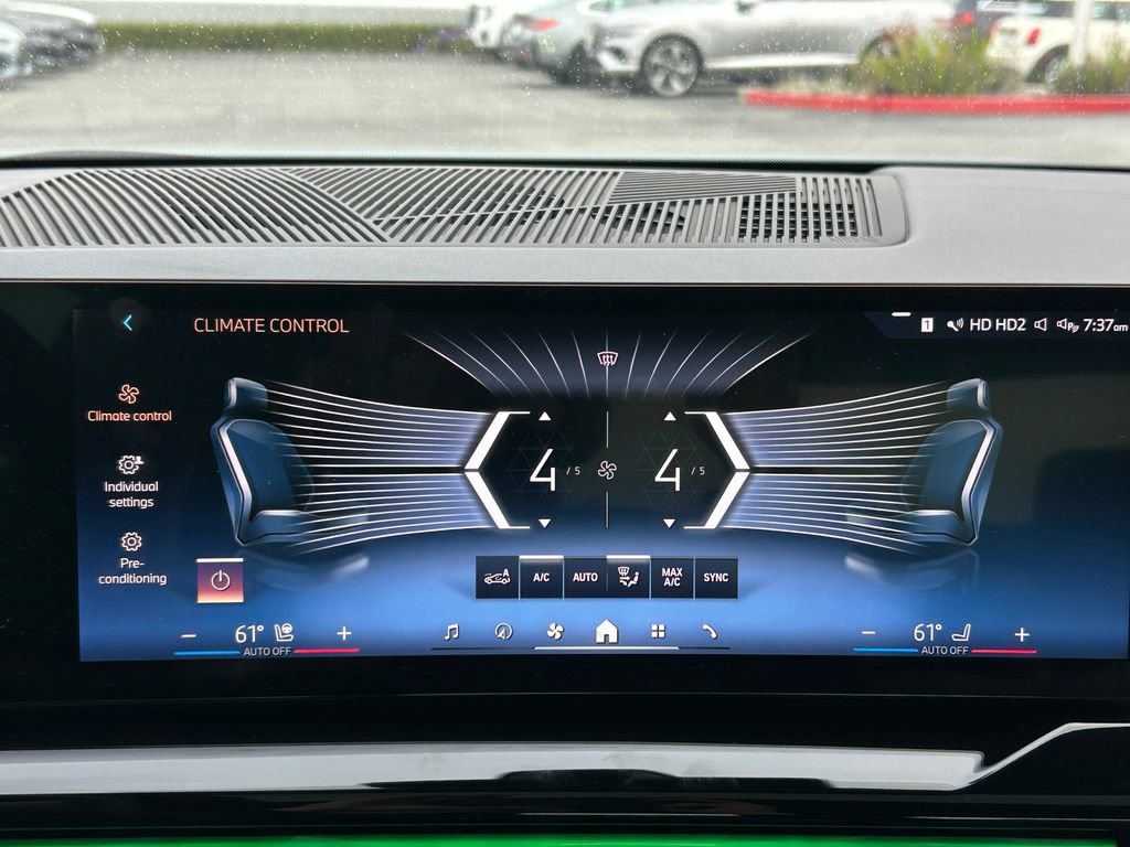 Used 2024 BMW i5 eDrive40i w/ M Sport Package RWD image 24