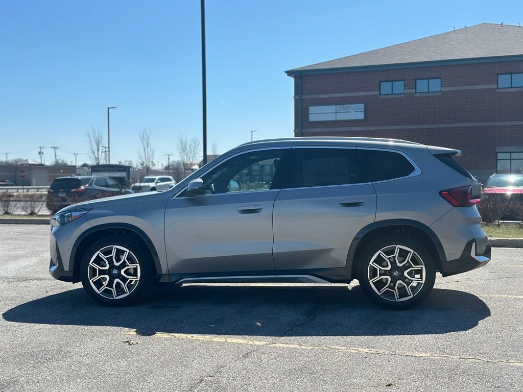 New 2026 BMW X1 xDrive28i w/ Technology Package AWD/4WD image 4