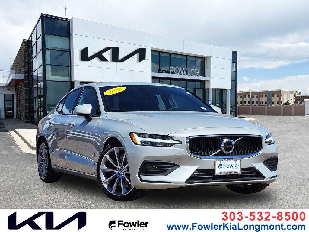 Used 2020 Volvo S60 T6 Momentum w/ Protection Package image 1